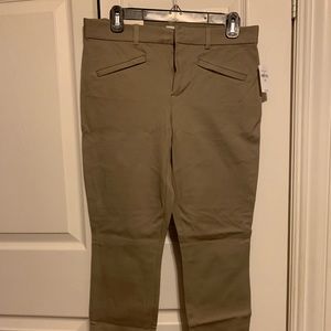 GAP skinny stretch ankle pants. Khaki/beige.
